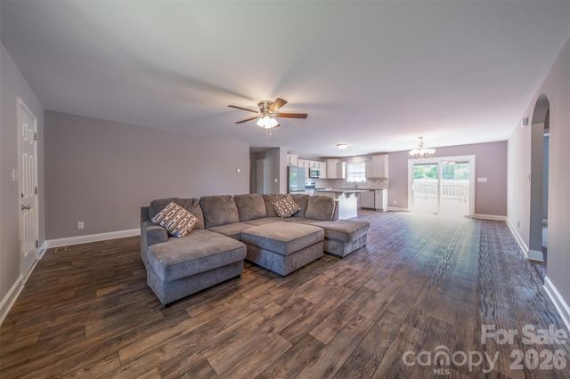 455 Lake Drive 6 Drive, Lexington, NC 27292