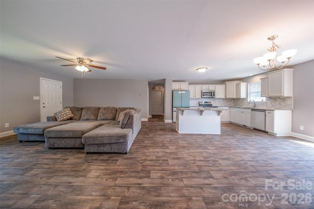 455 Lake Drive 6 Drive, Lexington, NC 27292