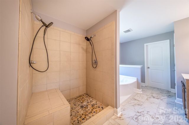 455 Lake Drive 6 Drive, Lexington, NC 27292