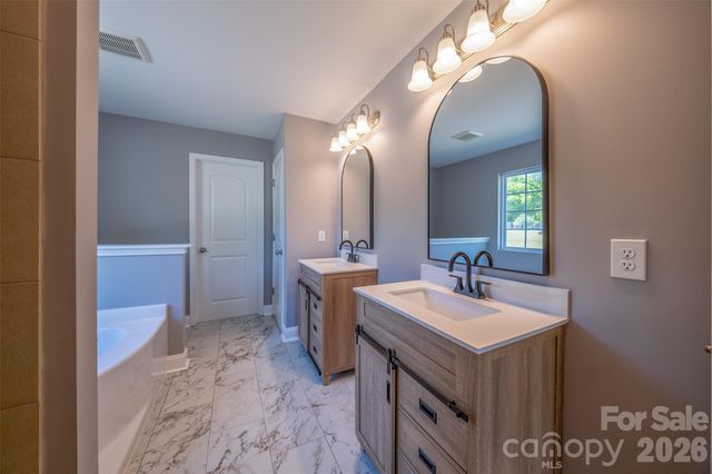 455 Lake Drive 6 Drive, Lexington, NC 27292