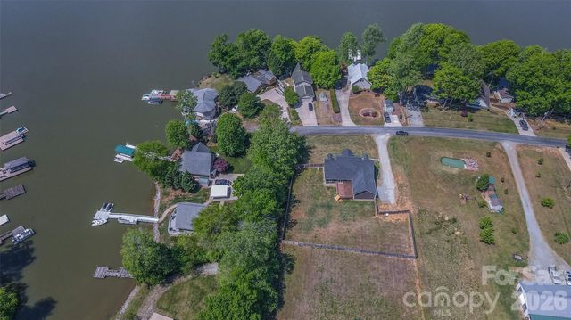 455 Lake Drive 6 Drive, Lexington, NC 27292