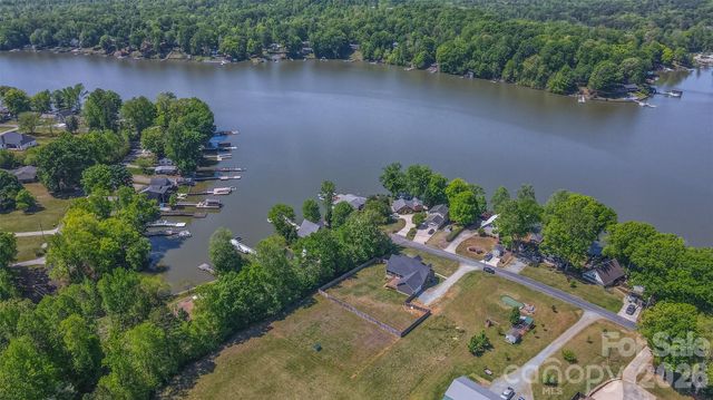 455 Lake Drive 6 Drive, Lexington, NC 27292