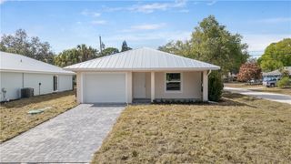 2385 87th Avenue, Vero Beach, FL 32966