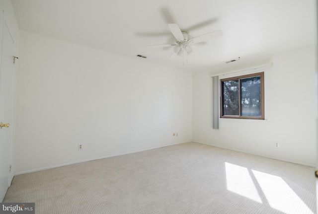 1810 WOODHOLLOW DR, Marlton, NJ 08053