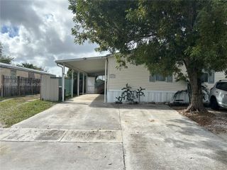 10467 S 228th Ln A, Boca Raton, FL 33428