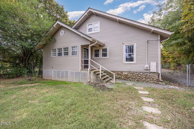 909 Burlington Avenue, Gibsonville, NC 27249