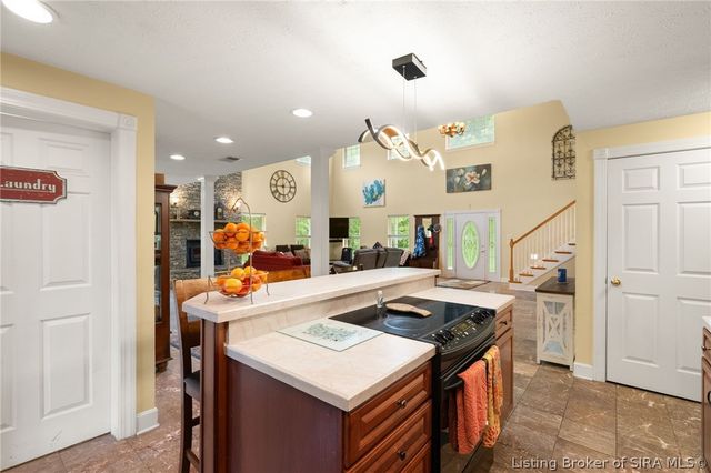 116 Guernsey Farm Lane, Memphis, IN 47143