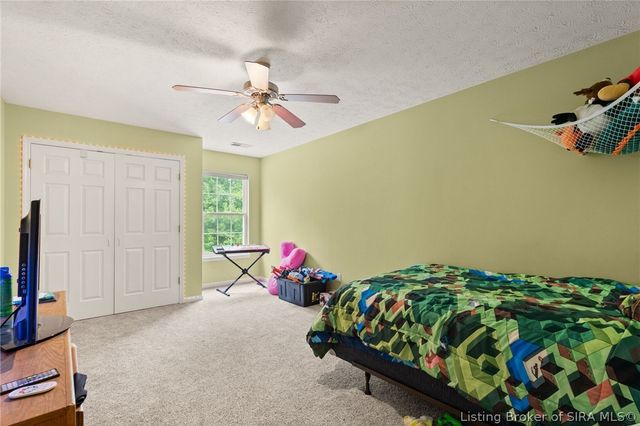116 Guernsey Farm Lane, Memphis, IN 47143