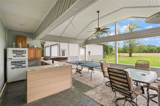 116 Guernsey Farm Lane, Memphis, IN 47143