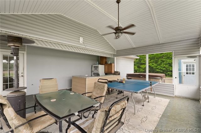 116 Guernsey Farm Lane, Memphis, IN 47143