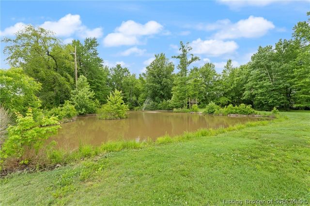 116 Guernsey Farm Lane, Memphis, IN 47143