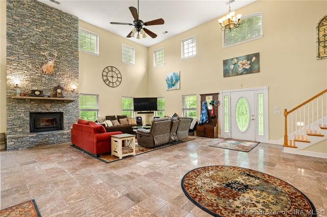 116 Guernsey Farm Lane, Memphis, IN 47143