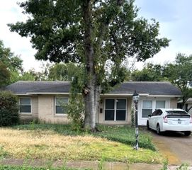 11316 Lippitt Avenue, Dallas, TX 75218