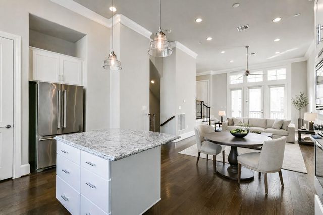 9507 London Bridge Station, Houston, TX 77045