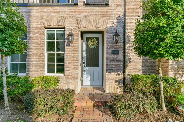 9507 London Bridge Station, Houston, TX 77045