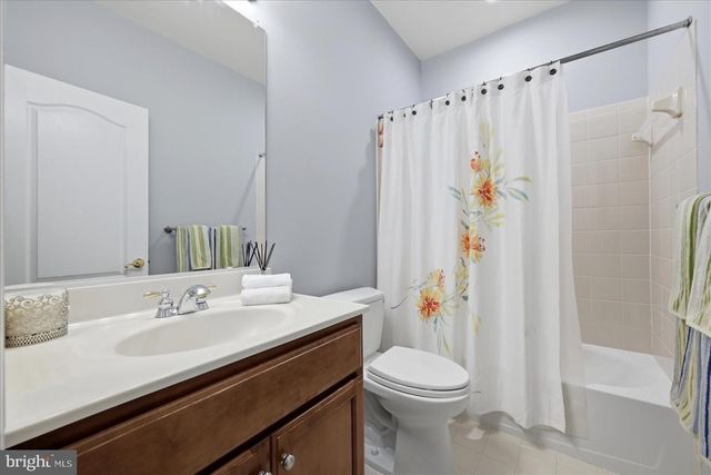 41869 FELDSPAR PL, Aldie, VA 20105