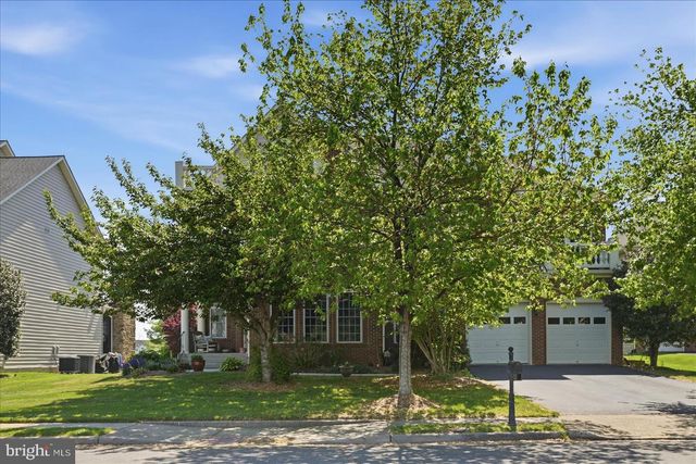41869 FELDSPAR PL, Aldie, VA 20105