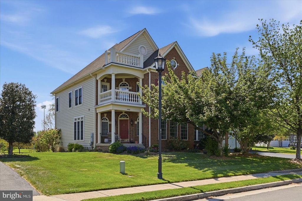 41869 FELDSPAR PL, Aldie, VA 20105