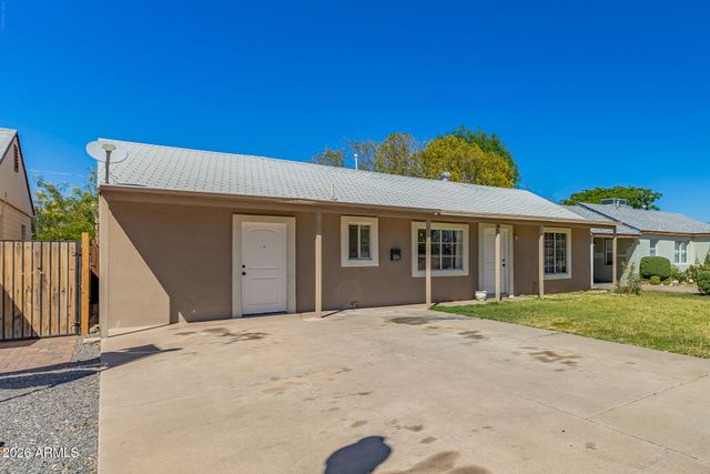 5812 W GARDENIA Avenue, Glendale, AZ 85301