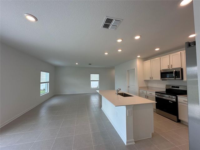 5695 FICUS AUREA ST, Kissimmee, FL 34758