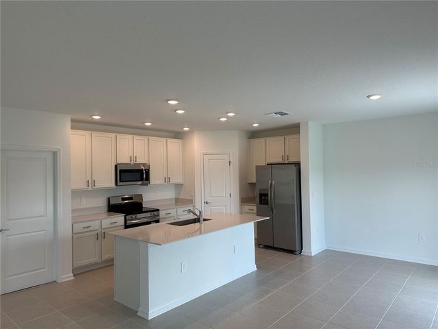 5695 FICUS AUREA ST, Kissimmee, FL 34758