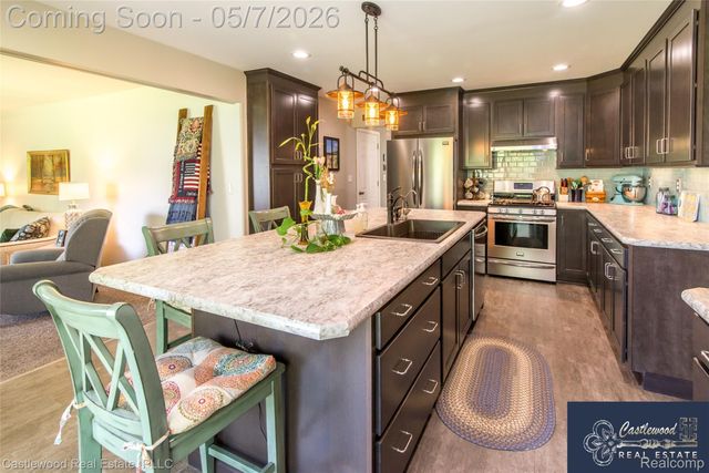 12858 Croftshire Drive, Grand Blanc, MI 48439