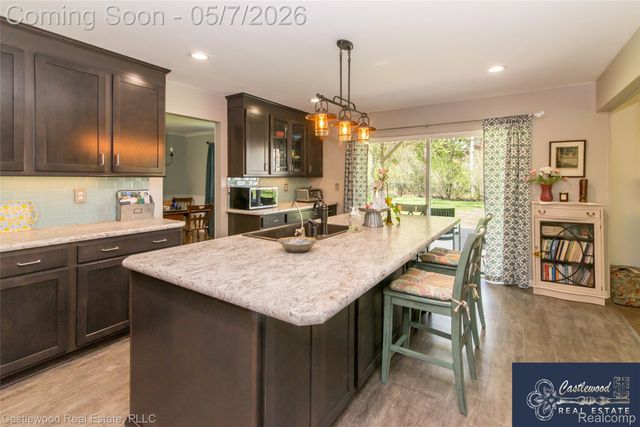 12858 Croftshire Drive, Grand Blanc, MI 48439