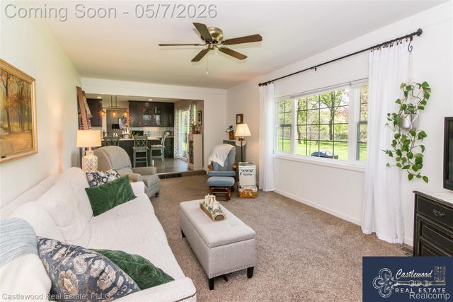 12858 Croftshire Drive, Grand Blanc, MI 48439