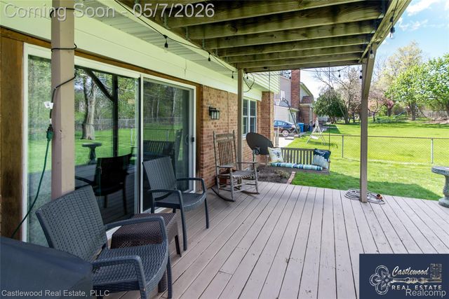 12858 Croftshire Drive, Grand Blanc, MI 48439
