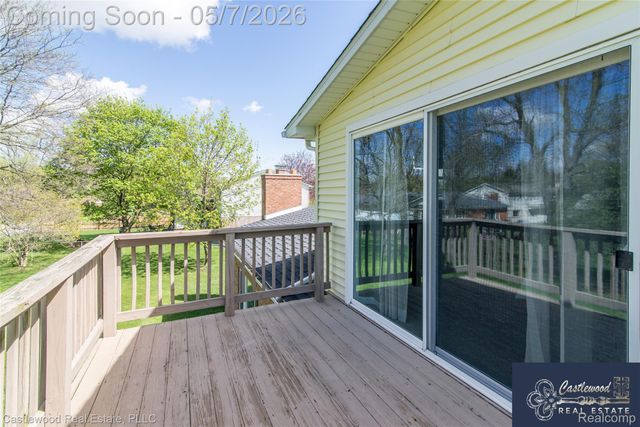 12858 Croftshire Drive, Grand Blanc, MI 48439