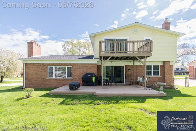 12858 Croftshire Drive, Grand Blanc, MI 48439