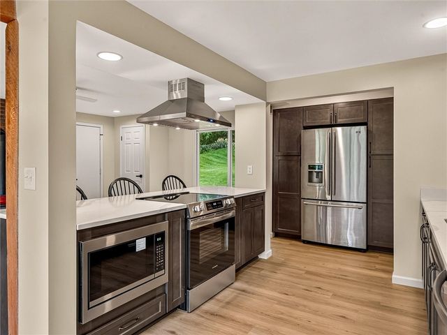 7572 Trotwood Lane, Victor, NY 14564