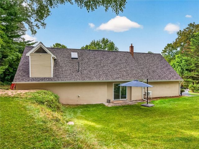 7572 Trotwood Lane, Victor, NY 14564