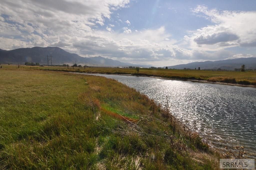 Image 5 of property listing at L9 B3 Swan Springs Drive, Swan Valley, ID 83449