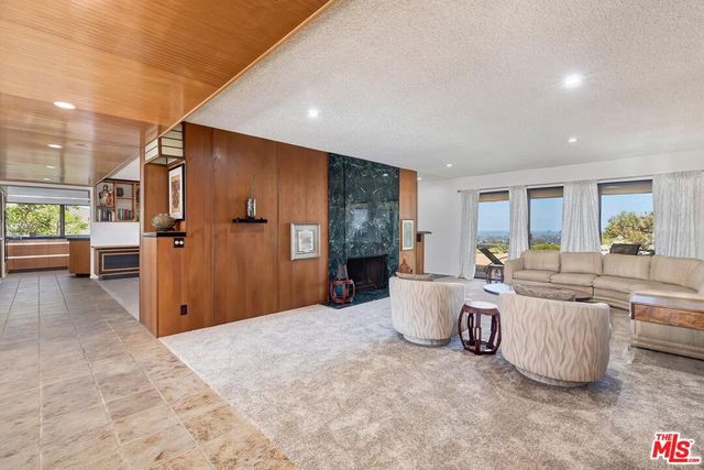 5311 Shenandoah Avenue, Los Angeles, CA 90056