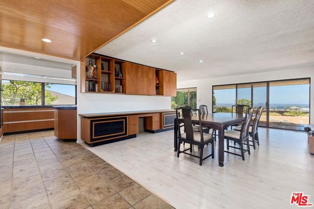 5311 Shenandoah Avenue, Los Angeles, CA 90056