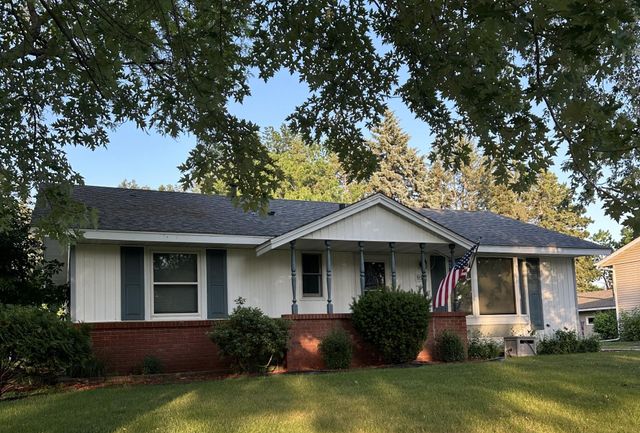 11311 Swallow Street NW, Coon Rapids, MN 55433
