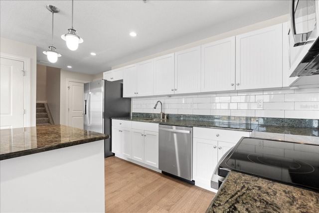 536 BAHIA BEACH BOULEVARD 401A, Ruskin, FL 33570