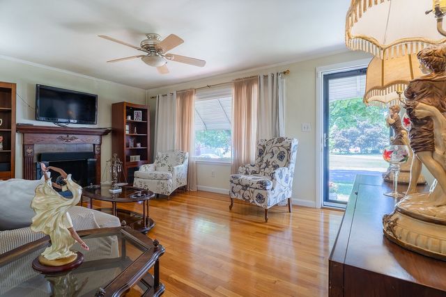 91 Priscilla Road, Woonsocket, RI 02895