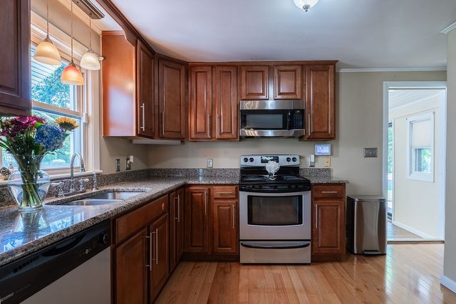 91 Priscilla Road, Woonsocket, RI 02895