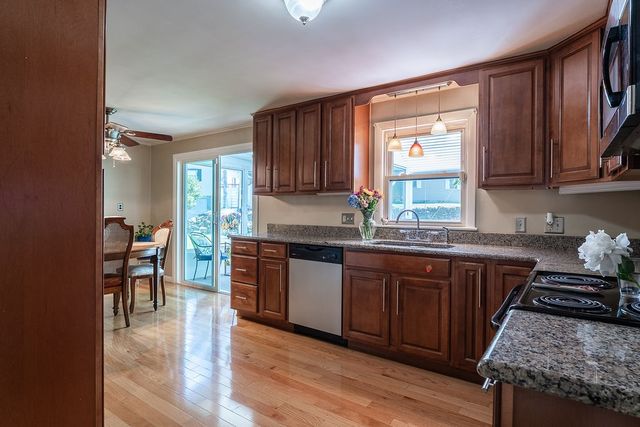 91 Priscilla Road, Woonsocket, RI 02895