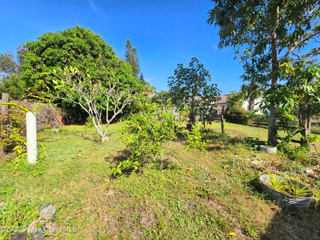 484 Poinciana Drive, Melbourne, FL 32935