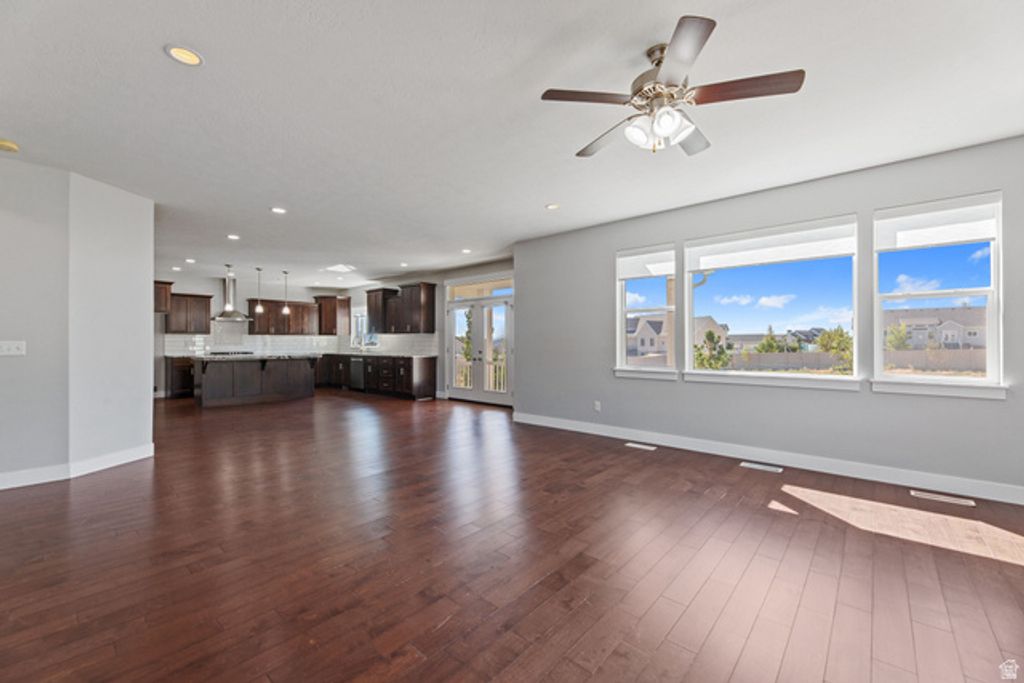 1346 E HINDLEY LN, Eagle Mountain, UT 84005 — photo 2