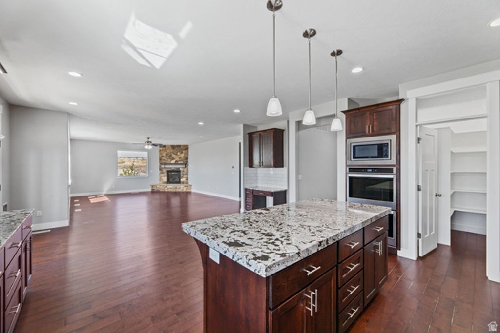 1346 E HINDLEY LN, Eagle Mountain, UT 84005 — photo 4