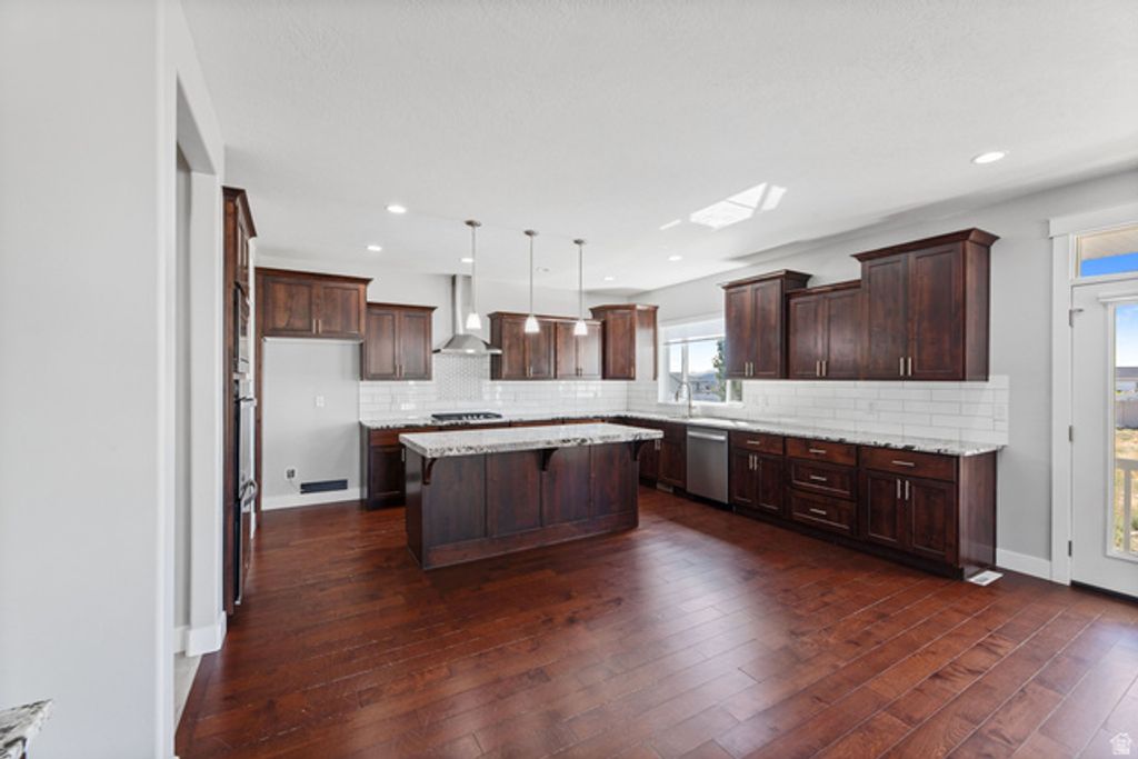 1346 E HINDLEY LN, Eagle Mountain, UT 84005 — photo 5