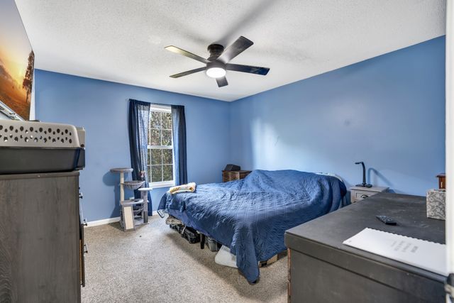 1005 Winesap Rd, Clarksville, TN 37040