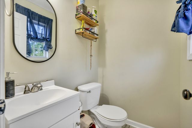 1005 Winesap Rd, Clarksville, TN 37040