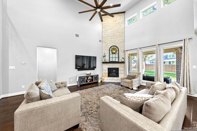 108 Turtle Creek, Boerne, TX 78006