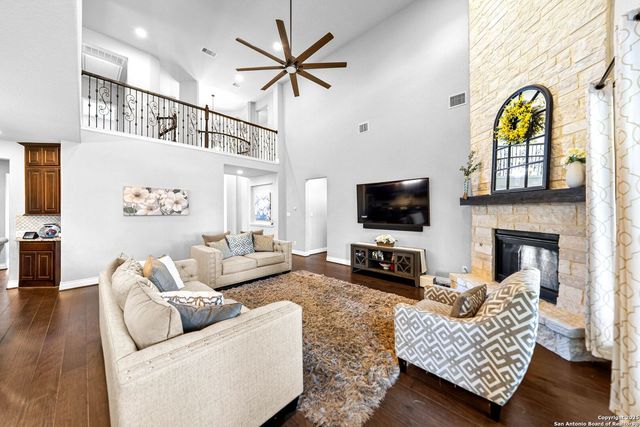 108 Turtle Creek, Boerne, TX 78006