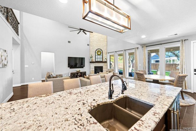 108 Turtle Creek, Boerne, TX 78006